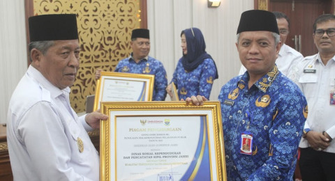 Pemprov Jambi Komitmen Tingkatkan Transparansi dan Akuntabilitas Layanan Publik